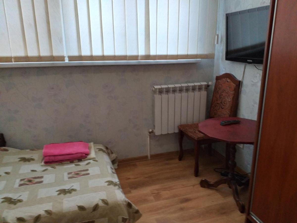 Просторная новая квартира 1-4чел Центрального парка, университета в тихой зеленой зоне Ирпень Экстерьер фото